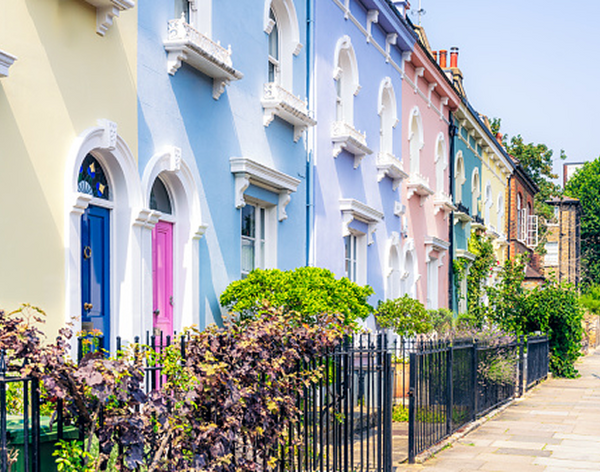 Family using water filter